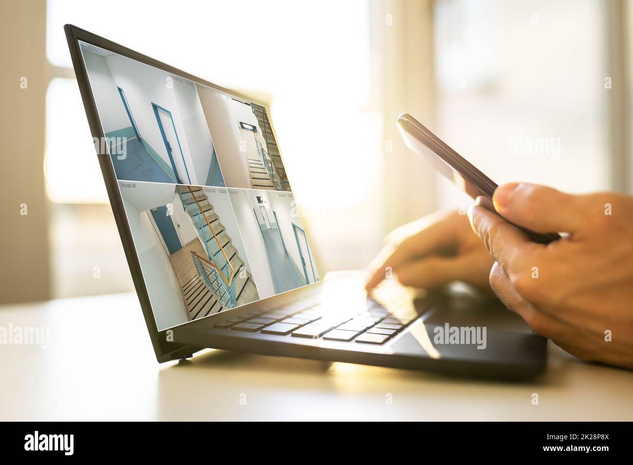 Monitoraggio del sistema di sorveglianza delle telecamere TVCC Foto Stock