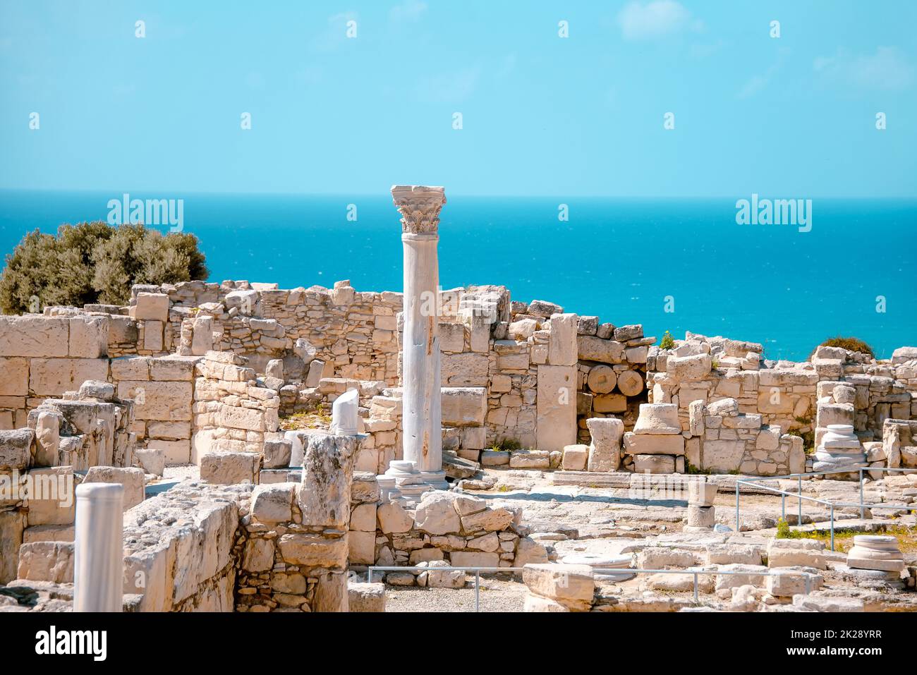 Rovine della basilica cristiana di inizio sito archeologico di Kourion. Distretto di Limassol, Cipro Foto Stock