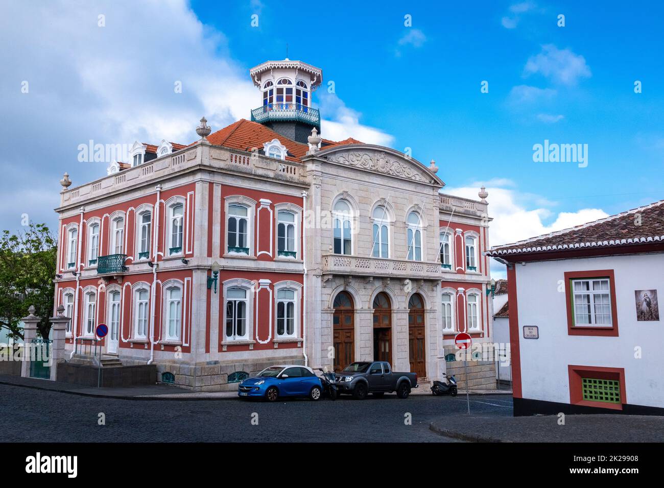 La residenza Silveira e Paulo, o Palacete Silveira e Paulo sulla Rua da Conceicao in Angra do Heroismo, Terceira Island, Azzorre, Portogallo. Foto Stock