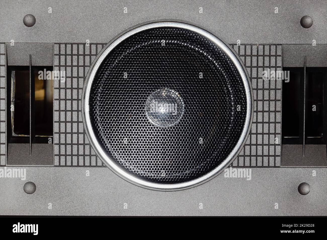 Altoparlante musicale sull'altoparlante. il sistema di altoparlanti è vintage. Foto Stock