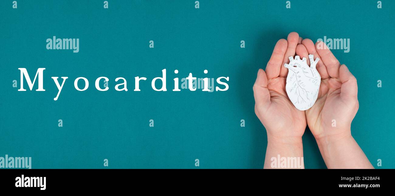 Miocardite malattie cardiache, effetti collaterali delle siringhe di Covid-19, infiammazione del muscolo, trombosi dopo il vaccino Foto Stock