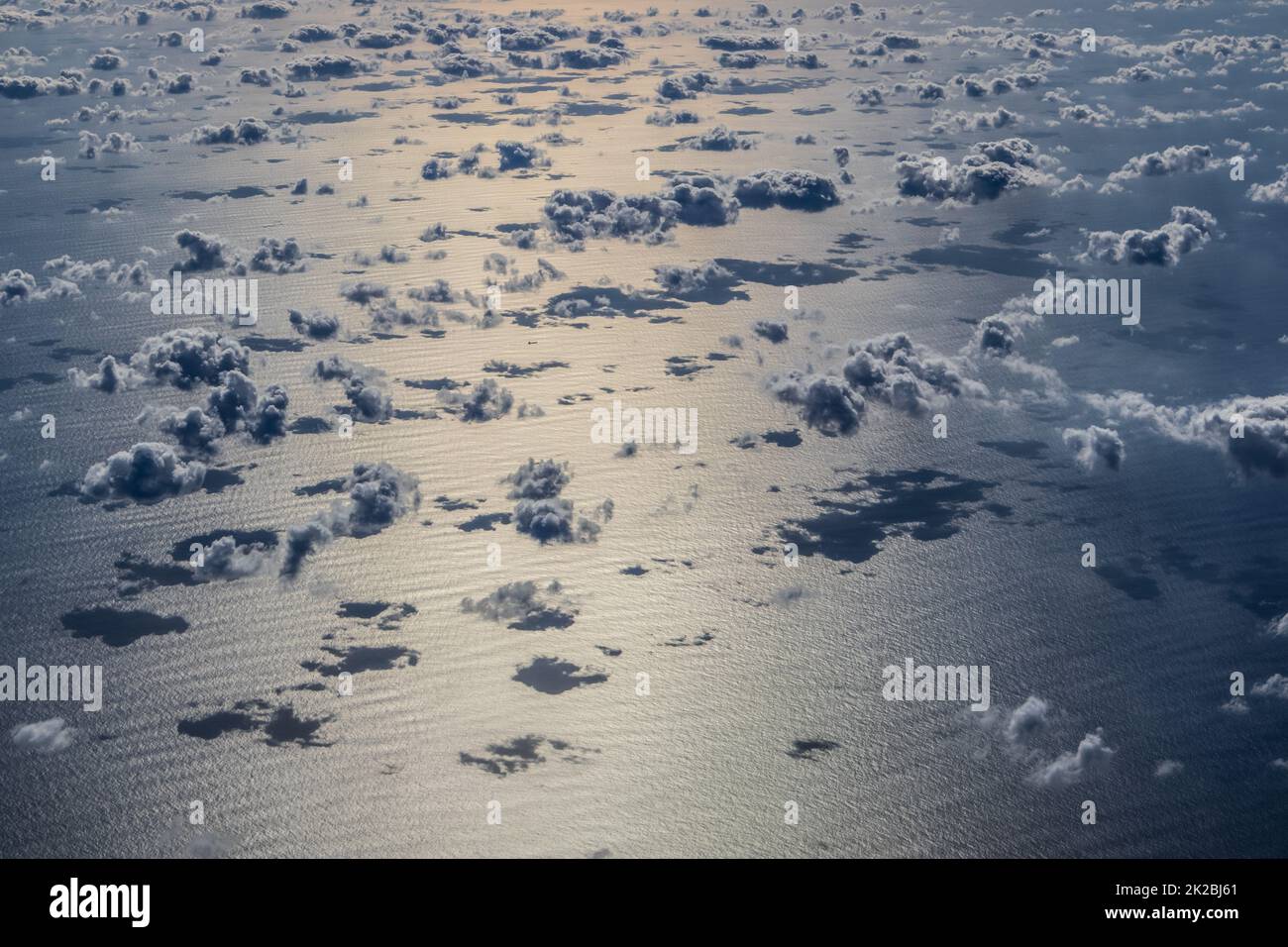 Belle nuvole sull'oceano Atlantico, Isole Canarie, Spagna. Foto Stock