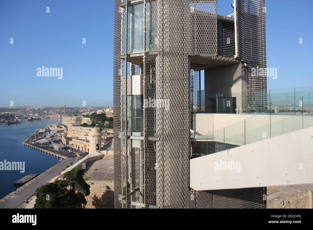 Sollevamento superiore della Barrakka , dal Grand Harbour di Upper Barrakka Gardens a La Valletta, Malta Foto Stock