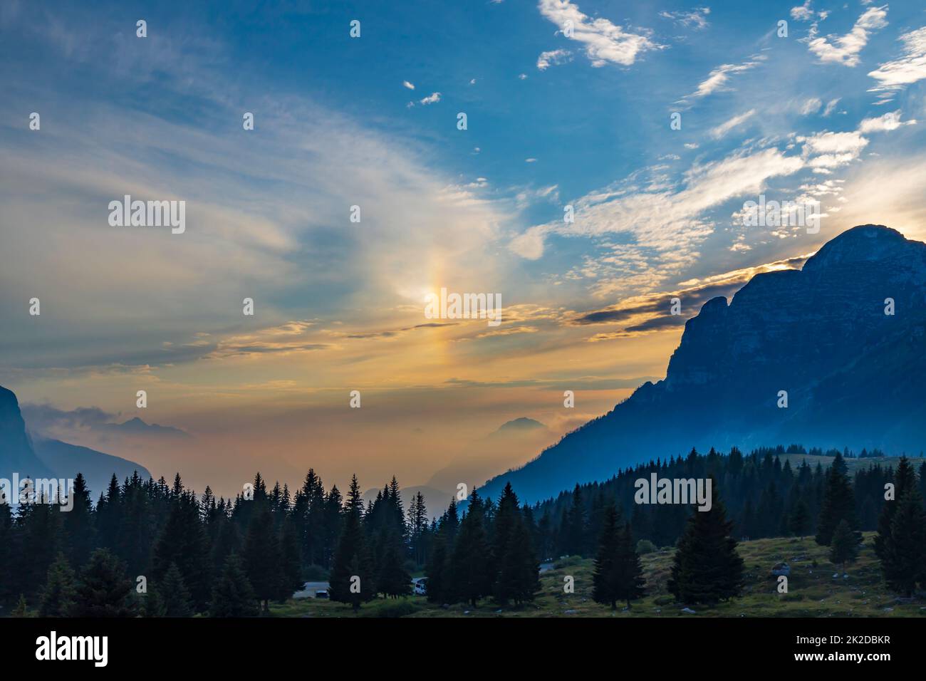 Dolomiti sul confine italiano e sloveno intorno al monte Ursic Con 2541 m nelle Alpi Giulie Foto Stock