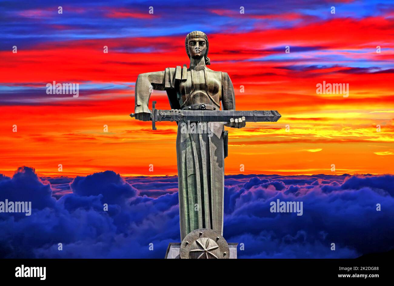 Madre Armenia è un monumento a Yerevan. Foto Stock