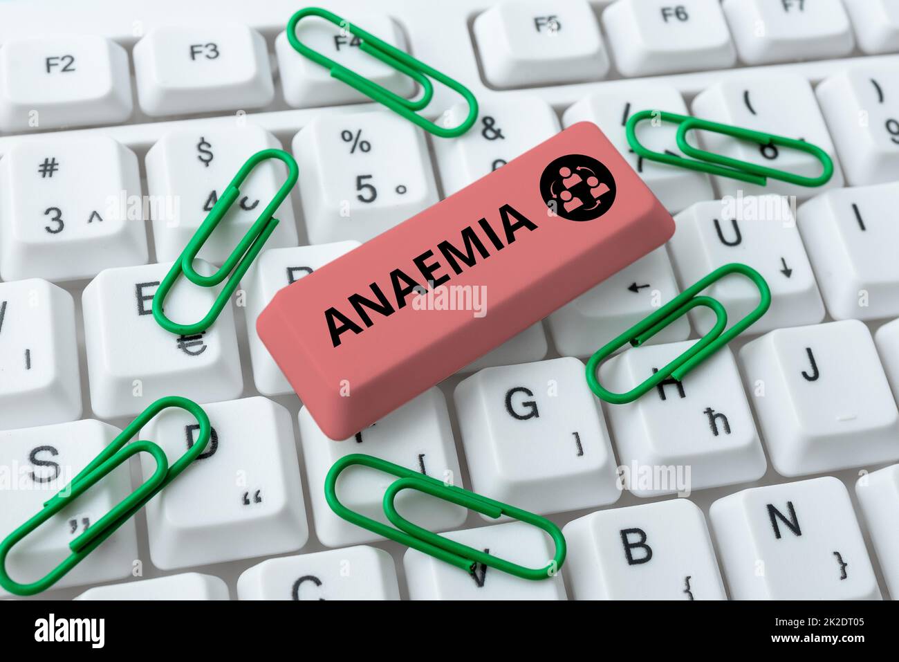 Ispirazione che mostra segno anemia. Parola per una condizione contrassegnata da una carenza di emoglobina nel sangue scaricare file e dati online, Caricamento dei codici di programmazione Foto Stock