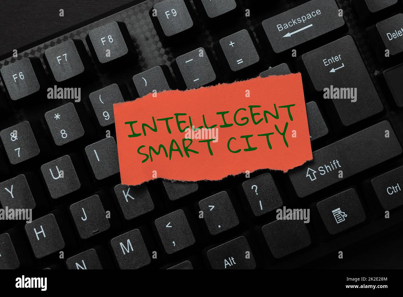 Ispirazione che mostra il segno Intelligent Smart City. Business Overview Urban Intelligent building automation system business retyping Old Worksheet Data, Abstract Typing Online Reservation Lists Foto Stock