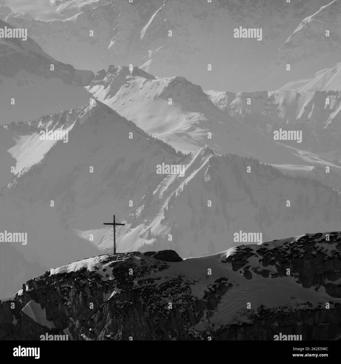 Summit Cross sulla cima del Monte Matthorn. Foto Stock