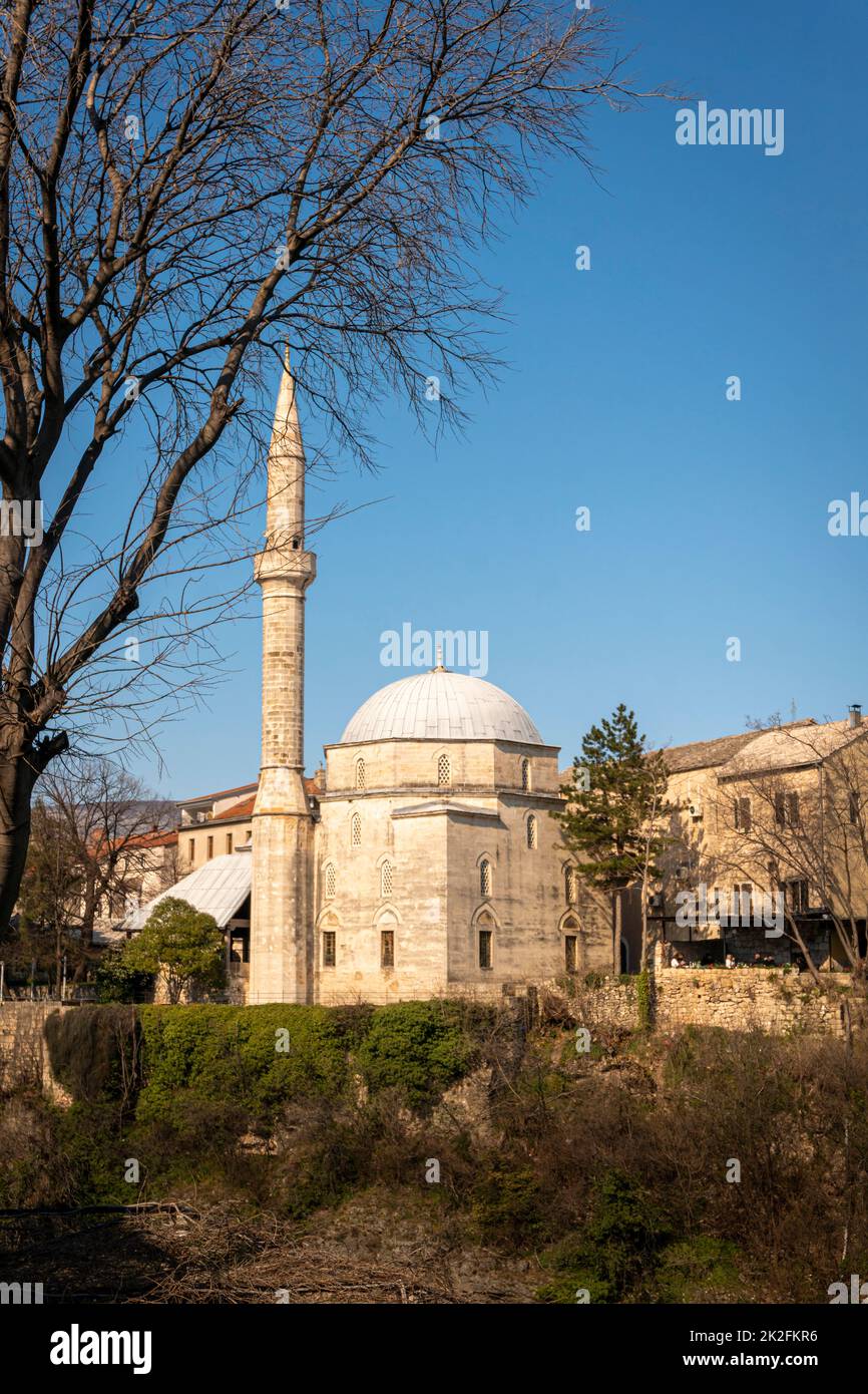 Moschea nella città di Mostar, Bosnia ed Erzegovina Foto Stock