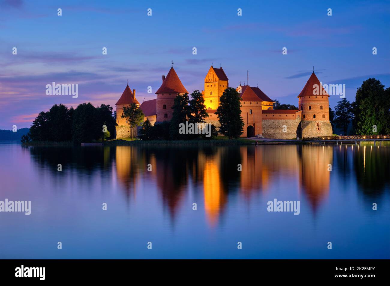 Trakai castello isola nel Lago di Galve, Lituania Foto Stock