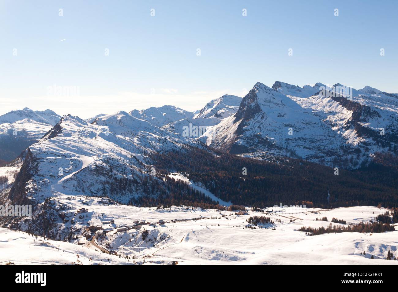 Vista invernale sul Passo Rolle, San martino di Castrozza, Italia Foto Stock