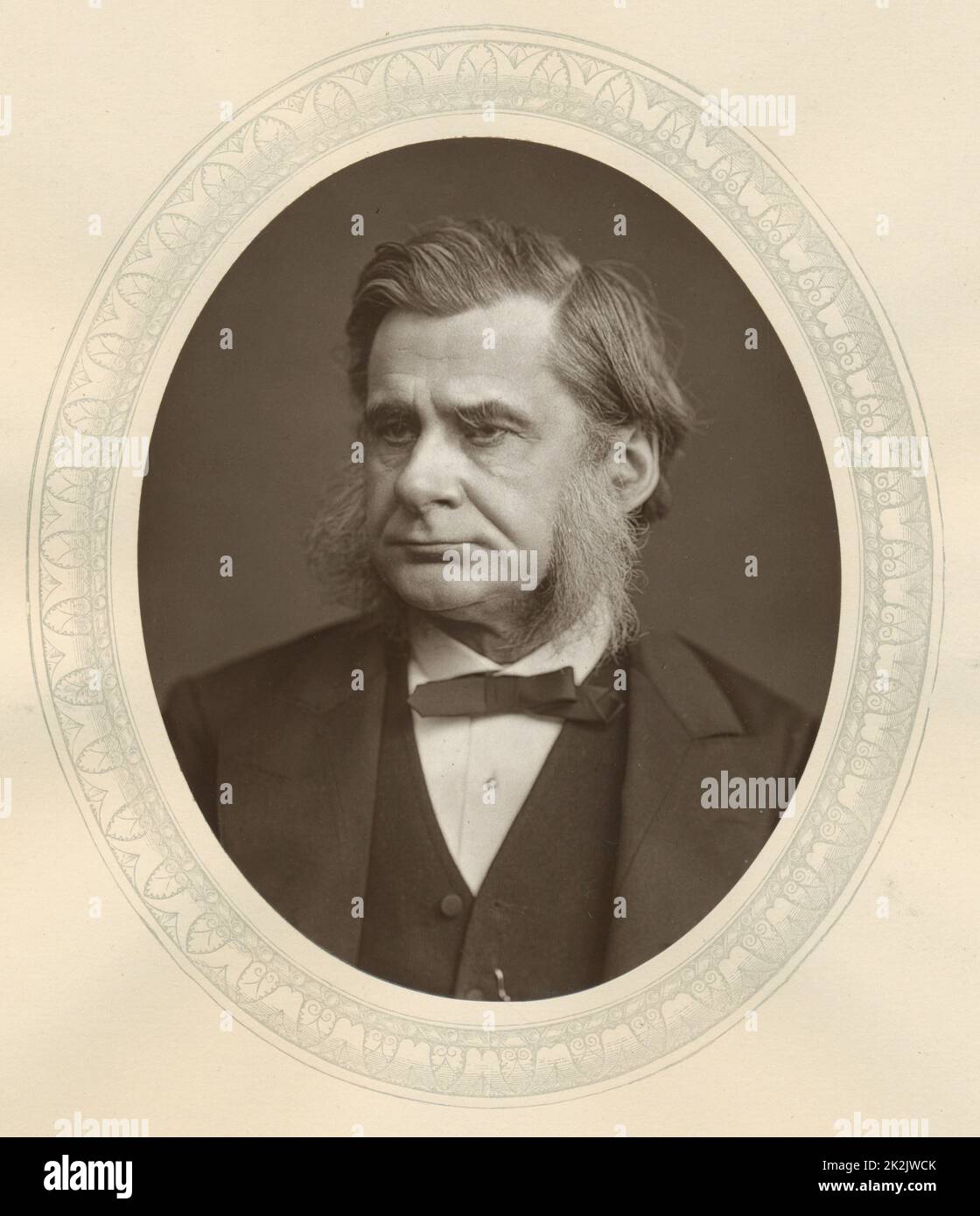 Thomas Henry Huxley (1825-1895) biologo inglese e uomo di scienza. Sostenitore di Darwin. Woodburytype pubblicato 1877 Foto Stock