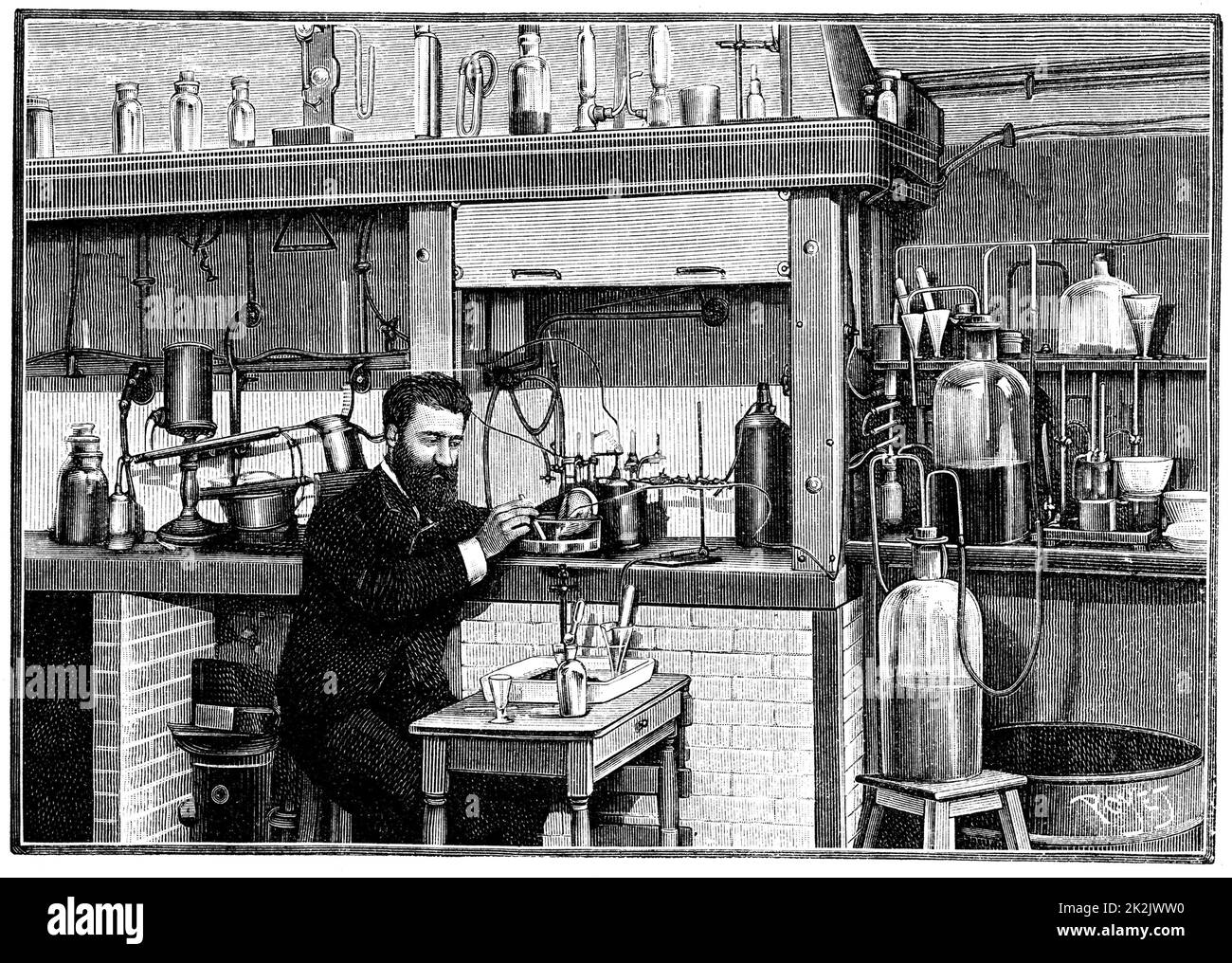 Henri MOISSAN (1852-1907) chimico francese, lavorando sul fluoro nel suo laboratorio all'Ecole de pharmacie, Parigi. Egli isolò il fluoro nel 1883. Più tardi nella sua carriera lavorò alla produzione di gemme artificiali, in particolare diamanti. Da 'la Nature', Parigi, 1903 Foto Stock