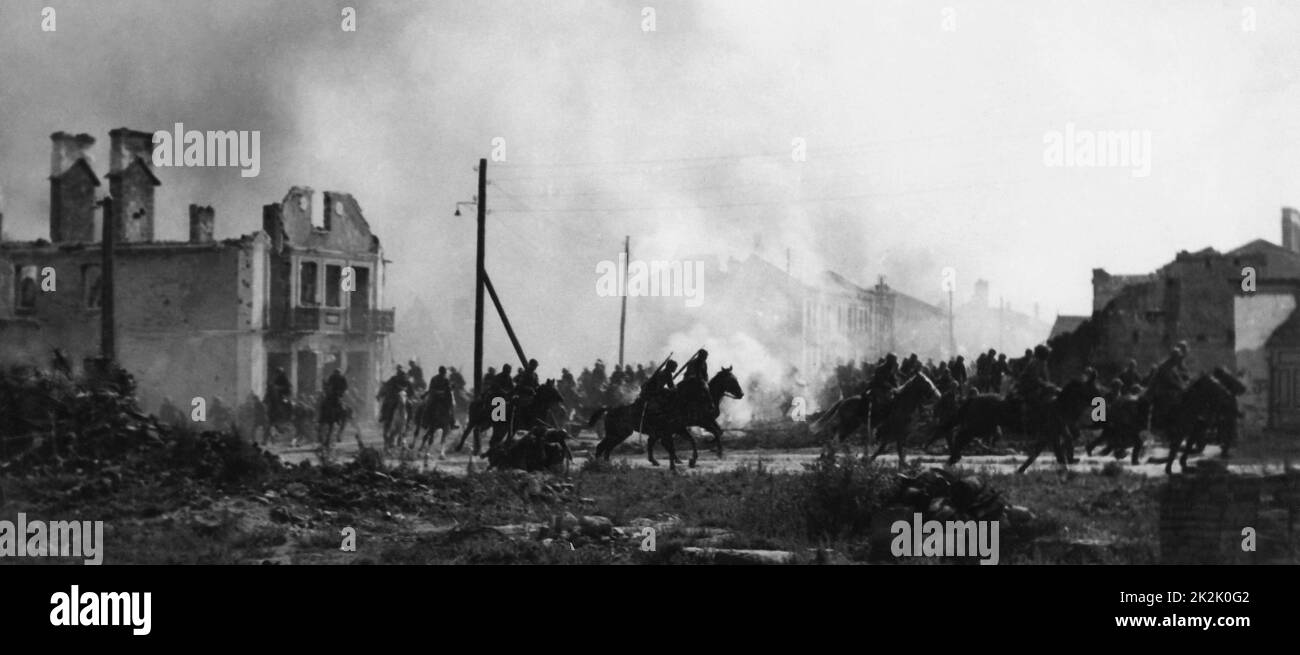 La battaglia di Bzura. Cavalleria polacca in Sochaczew nel 1939.II Guerra Mondiale Foto Stock