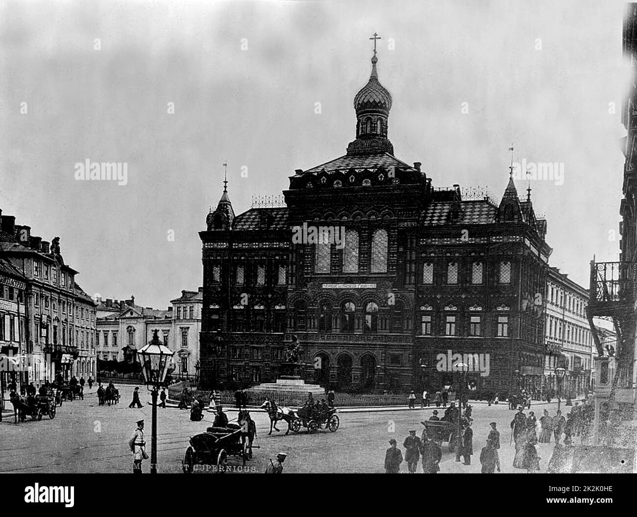 Varsavia. Alta scuola e la Statua di Copernico l'astronomo, tra il 1910 e il 1926 Foto Stock