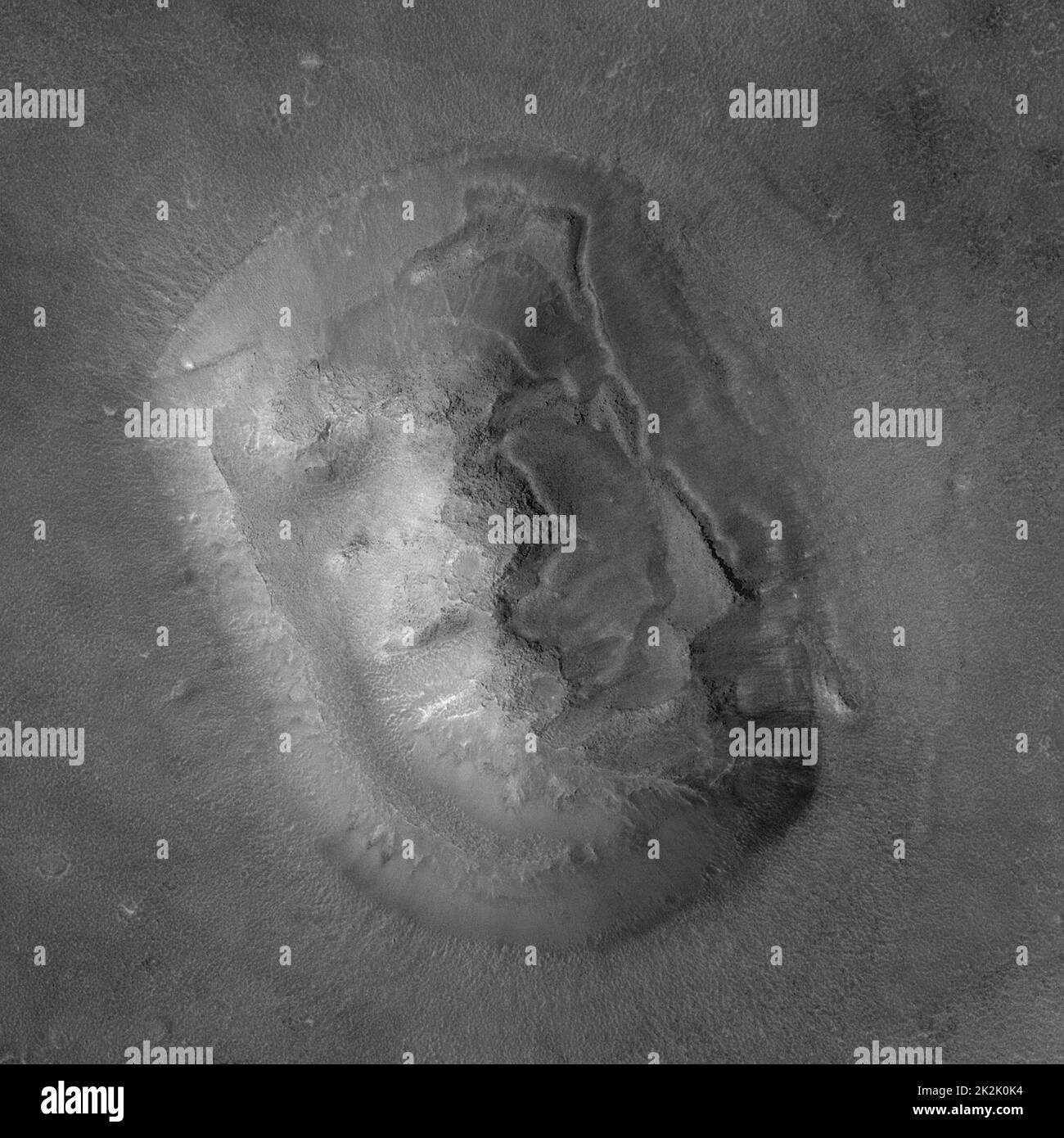 Cydonia è una regione di Marte che contiene diverse colline, che ha attirato l'attenzione perché una delle colline assomiglia a un volto. 2001 Foto Stock