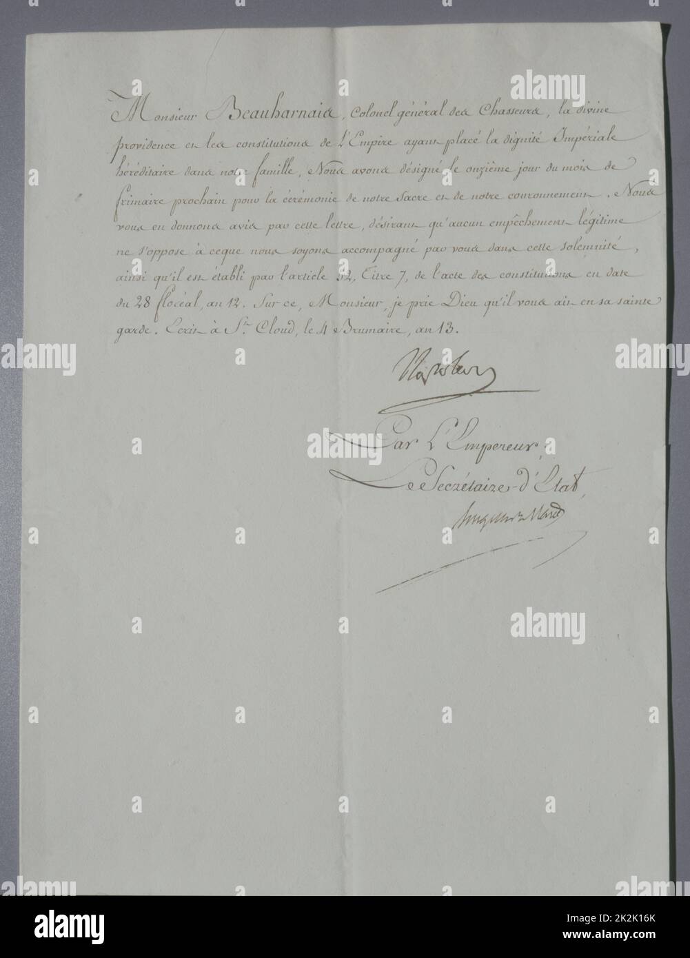 Incoronazione dell'Imperatore invito firmato da Napoleone e inviato a suo genero Eugène de Beauharnais per l'incoronazione il 2 dicembre 1804 Brumaire 4th, anno XIII 1 in-folio pagina Foto Stock