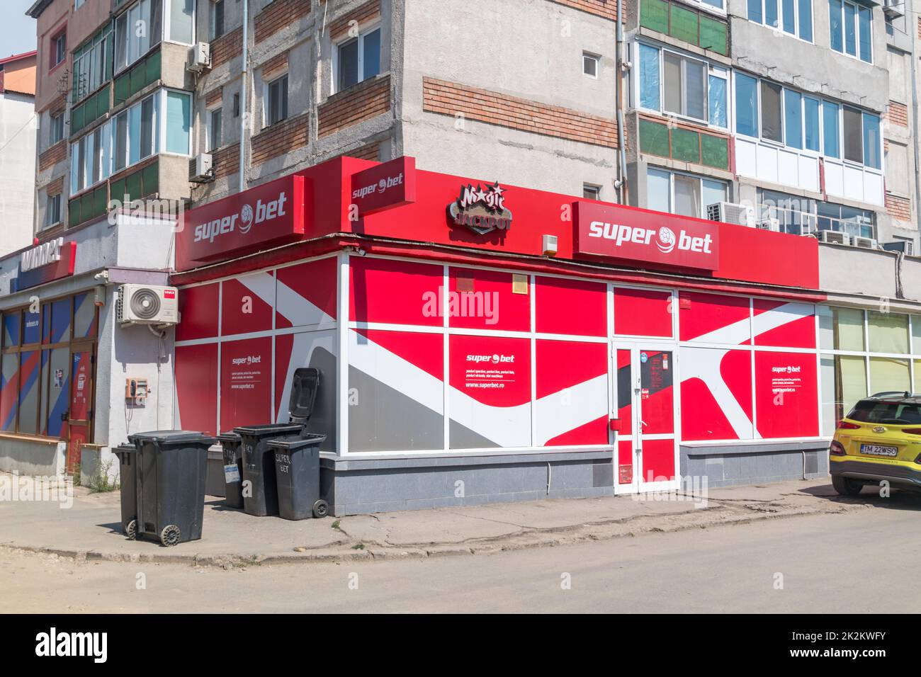 Timisoara, Romania - 8 giugno 2022: Bookmaker Superbet. Foto Stock
