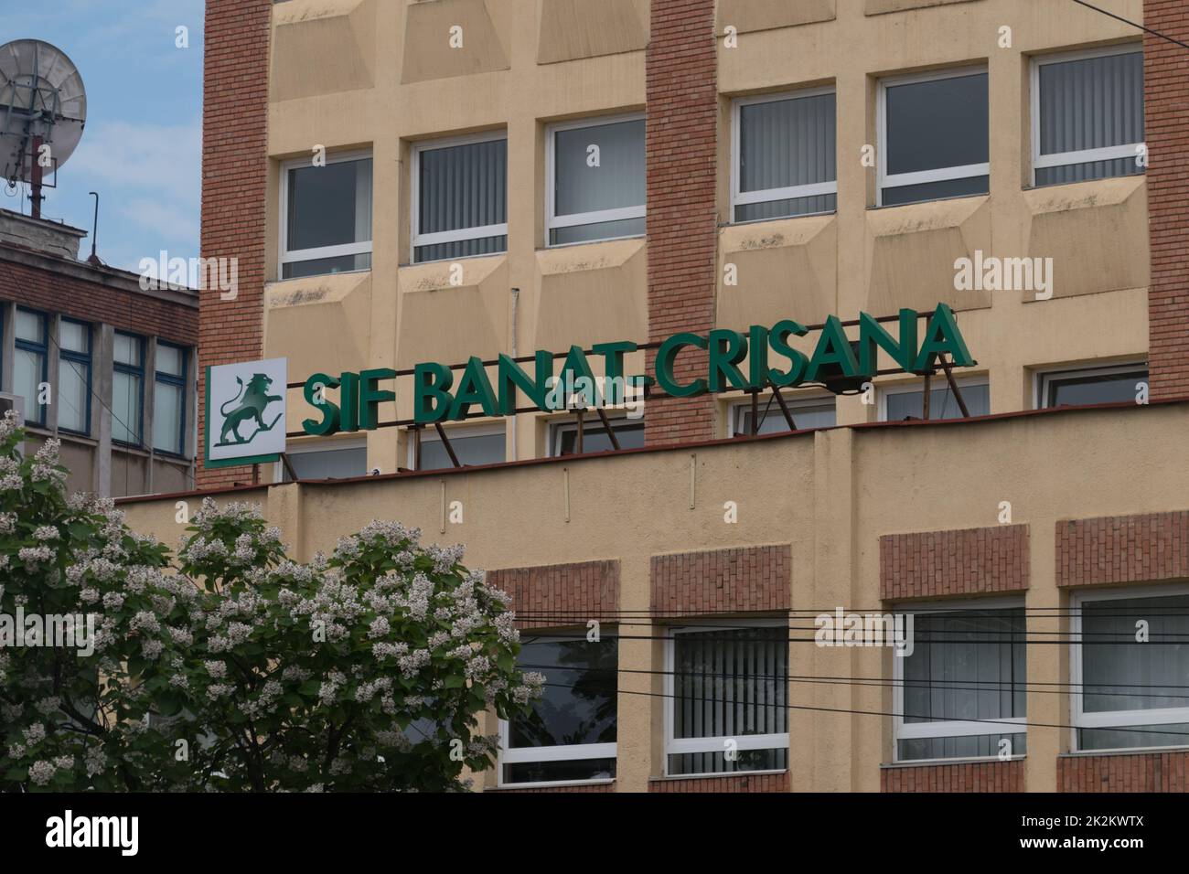 Arad, Romania - 9 giugno 2022: Logo e segno di SIF Banat-Crisana. Foto Stock