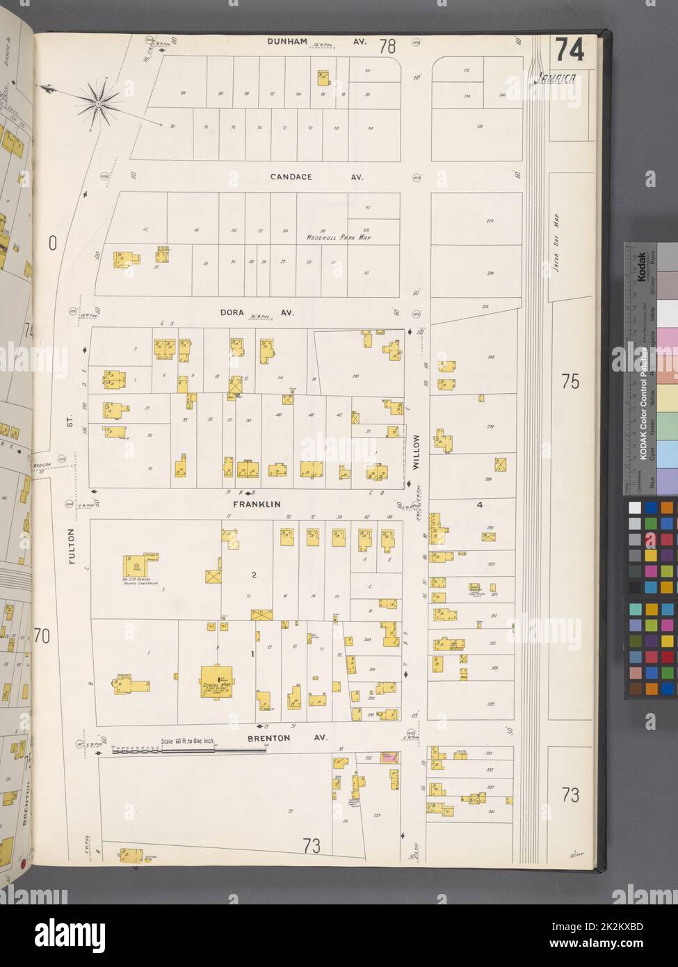 Cartografica, Mappe. 1884 - 1936. Lionel Pincus e la Principessa Firyal Map Division. Assicurazione antincendio , New York (stato), Real Property , New York (stato), Cities & Cities , New York (stato) Queens V. 4, Plate No. 74 Mappa delimitata da Dunham Ave., Willow, Brenton Ave., Fulton St Foto Stock