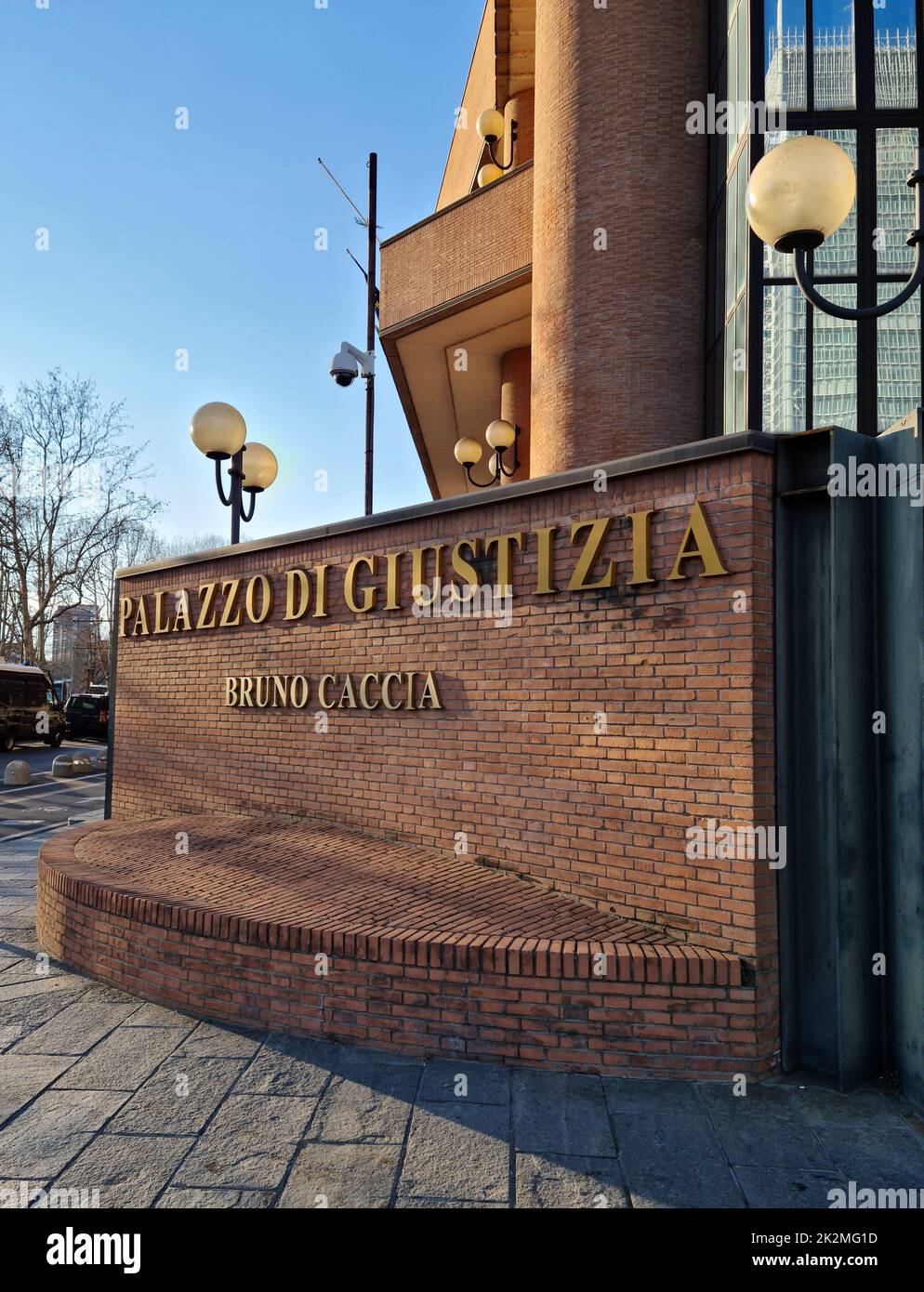 Il Palazzo di Giustizia è un posto molto importante nella vita sociale e civile italiana. Qui il Palazzo di Giustizia Bruno Caccia a Torino Foto Stock