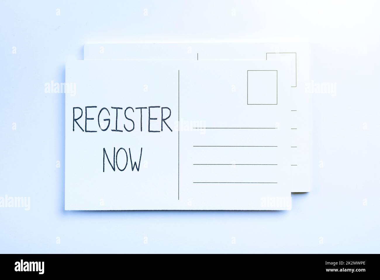 Scrittura visualizzazione testo Registrati ora. Foto concettuale Nome in una lista ufficiale arruolarsi per essere un membro Iscriviti flashy School Office Supplies, insegnare Collezioni di apprendimento, Strumenti di scrittura Foto Stock