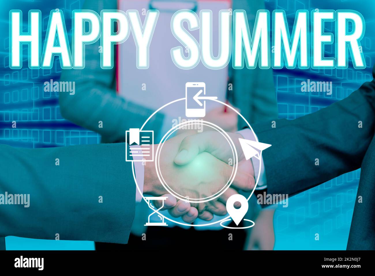 Scrittura a mano segno felice estate. Business Overview spiagge Sunshine relax caldo Sunny Season Solstice Handshake presentando idee innovative di piano che simboleggiano il successo del lavoro di squadra. Foto Stock