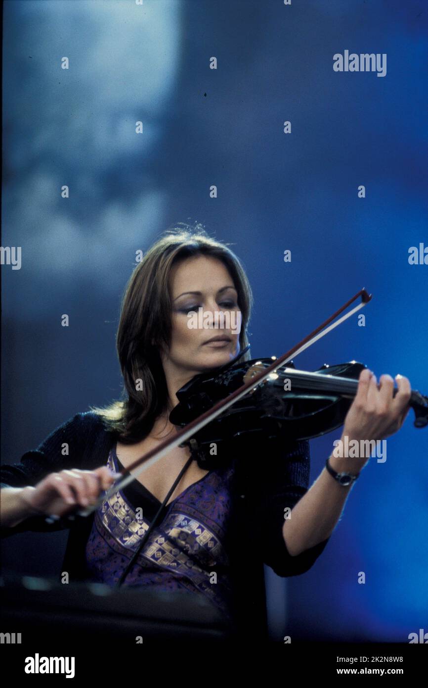 THE CORRS 30 maggio 1999; Credit: Mel Longhurst / Performing Arts immagini www.performingartsimages.com Foto Stock