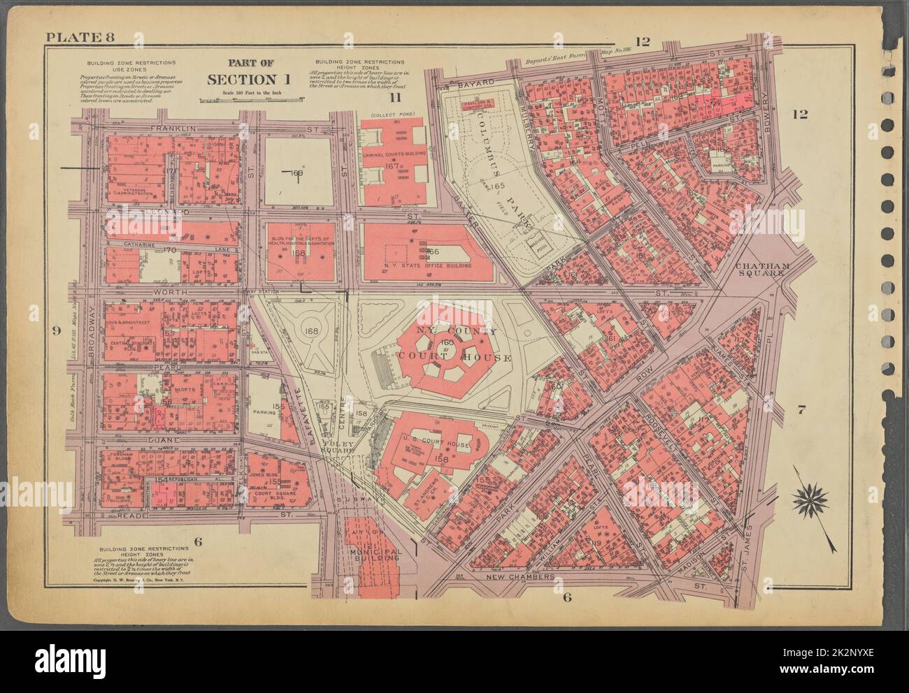 Cartografica, Mappe. 1955 - 1956. Lionel Pincus e la Principessa Firyal Map Division. Real Property , New York (state) , New York (N.Y.), Manhattan (New York, N.Y.) Piastra 8, parte della sezione 1: Delimitata da Franklin Street, Centre Street, Leonard Street, Baxter Street, Bayard Street, Bowery, Chatham Square, St. James Place, New Chambers Street, Lafayette Street, Reade Street e Broadway. Foto Stock