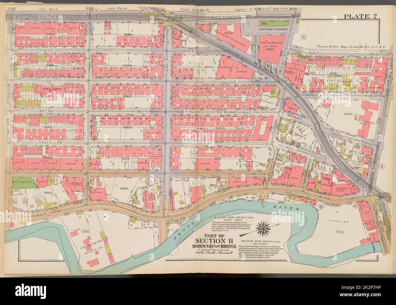 Cartografica, Mappe. 1938. Lionel Pincus e la Principessa Firyal Map Division. Bronx (New York, N.Y.) , Mappe, Real Property , New York (state) , New York (N.Y.) Double Page Plate No. 7, Part of Section 11, Borough of the Bronx: Bounded by Southern Boulevard, E. 176th Street, Daly Avenue, E. Tremont Avenue, (Bronx River) West Farms Road e E. 172nd Street Foto Stock