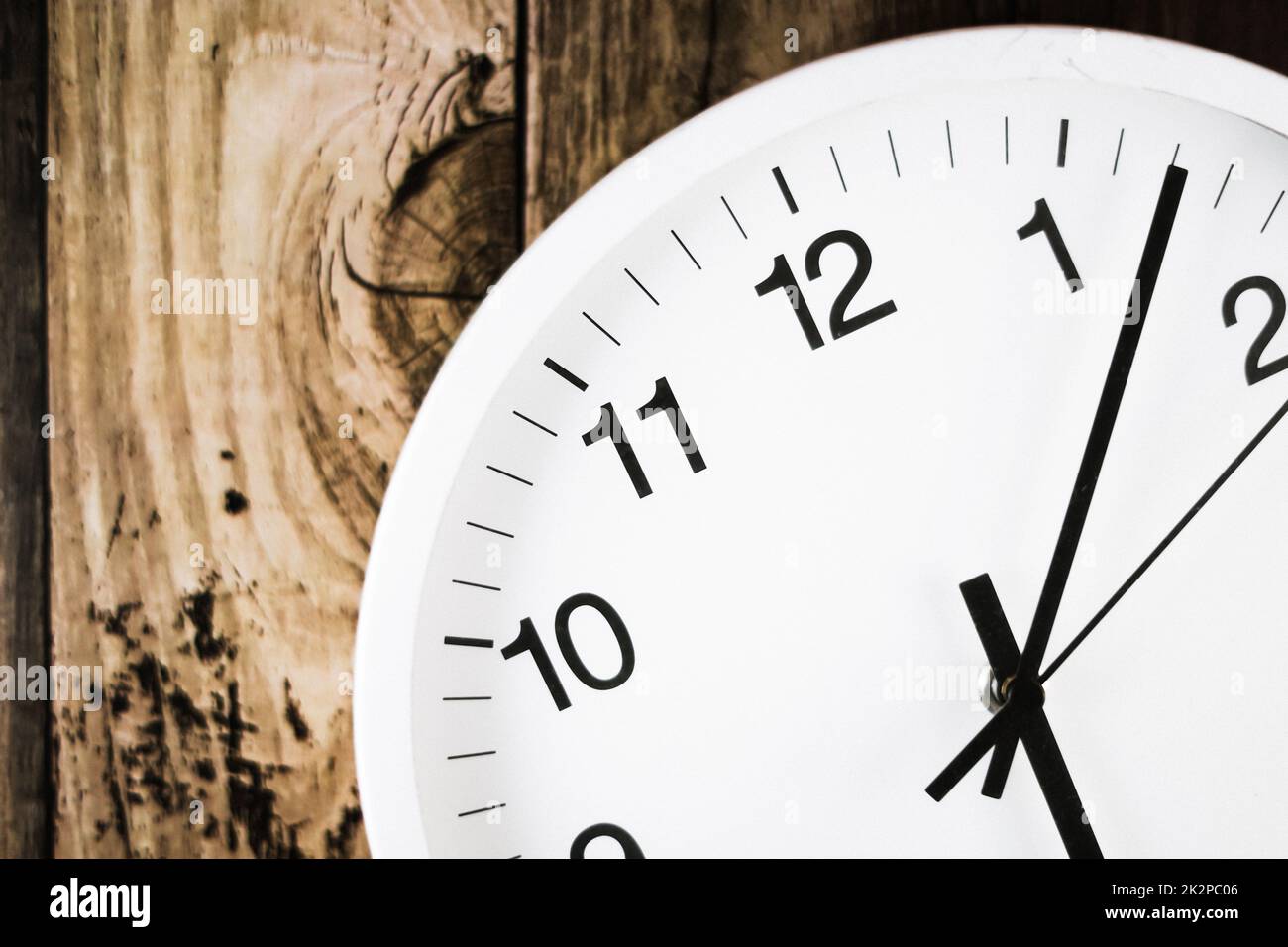 Immagine di un semplice orologio da parete Foto Stock