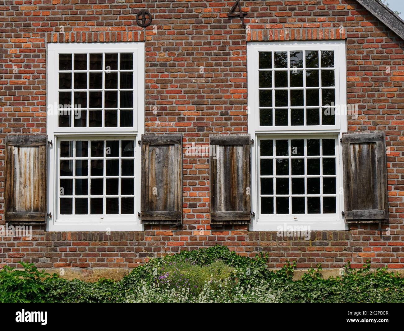 vecchie case in un fiume in westfalia Foto Stock