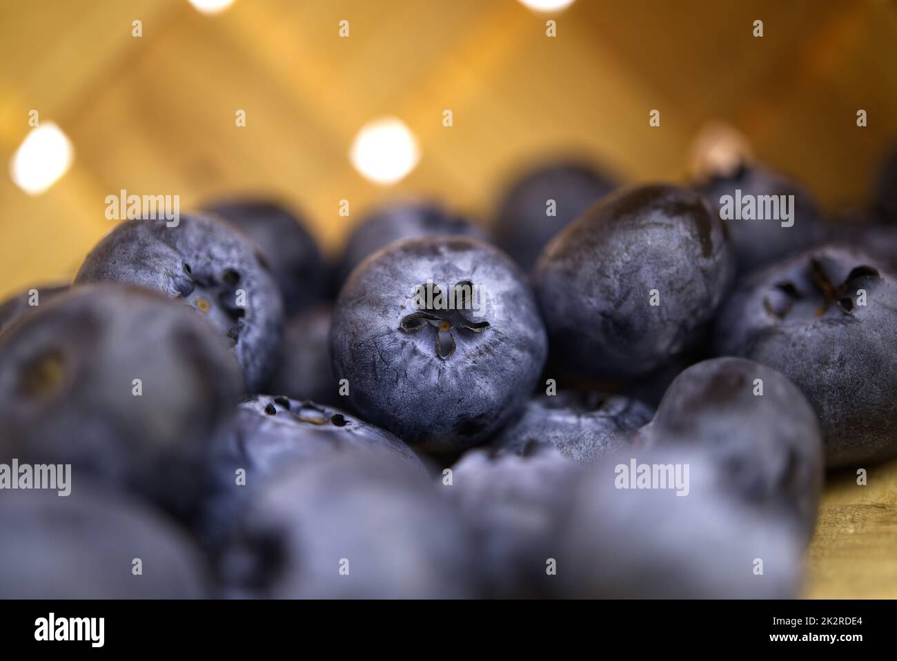 Mirtilli freschi in una vista selettiva Foto Stock