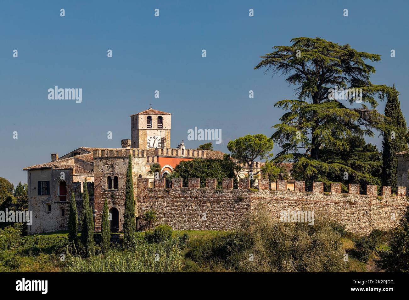 Castello di Castellaro Lagusello, Unesco, Regione Lombardia, Italia Foto Stock