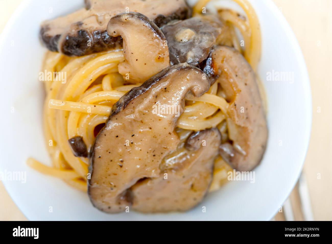 Spaghetti italiani pasta e funghi Foto Stock