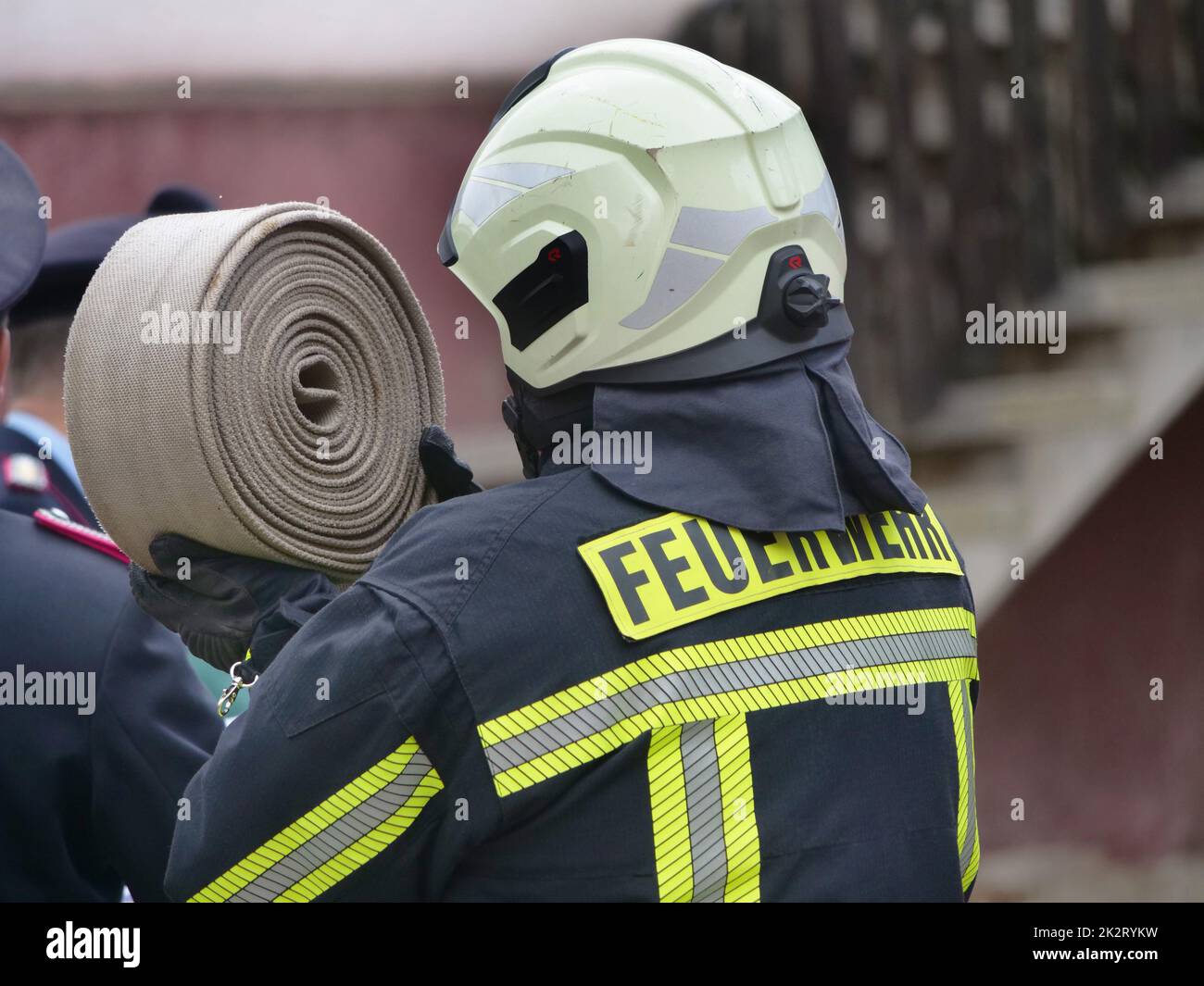 I vigili del fuoco della Germania in varie azioni come immagine simbolica. Foto Stock