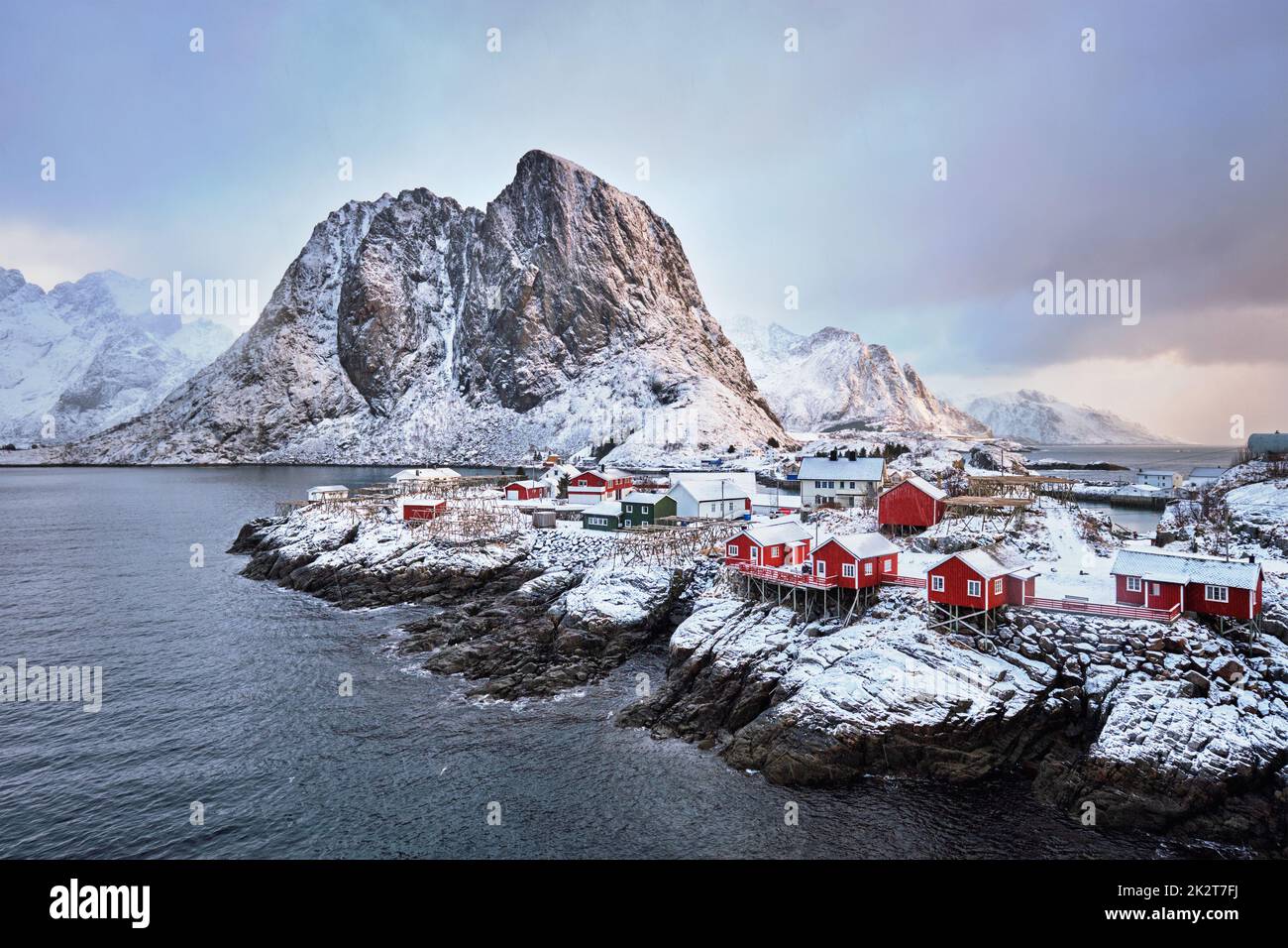 Hamnoy villaggio di pescatori sulle Isole Lofoten in Norvegia Foto Stock