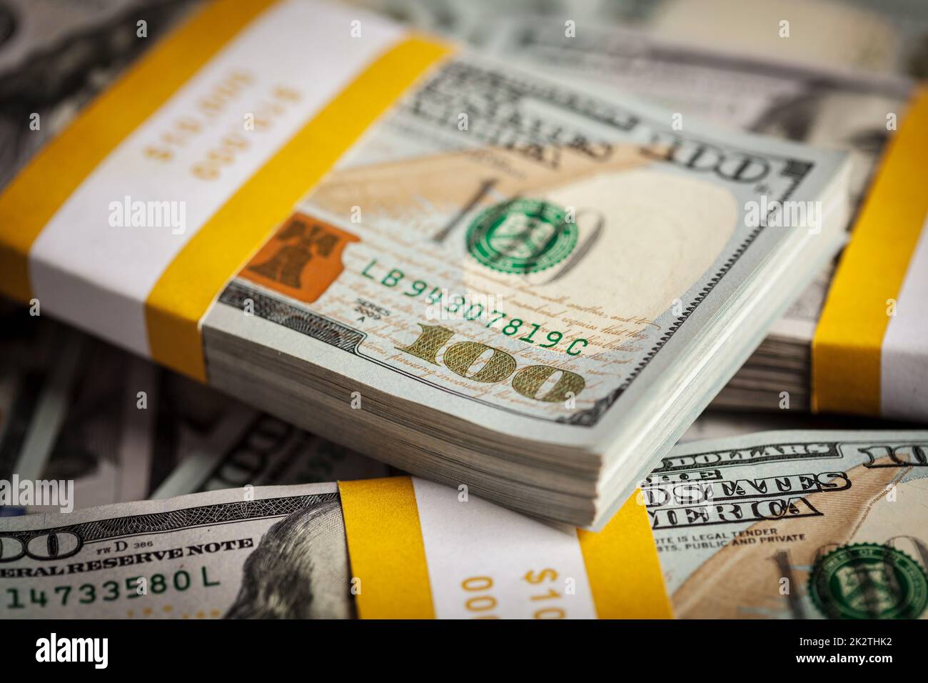 Sullo sfondo di un nuovo 100 dollari US 2013 banconote Foto Stock