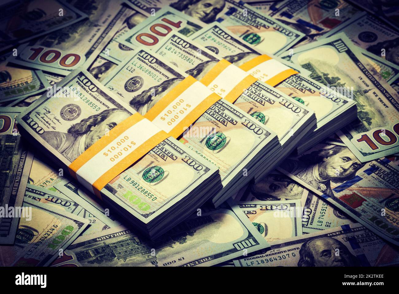 Sullo sfondo di un nuovo 100 dollari US 2013 banconote Foto Stock