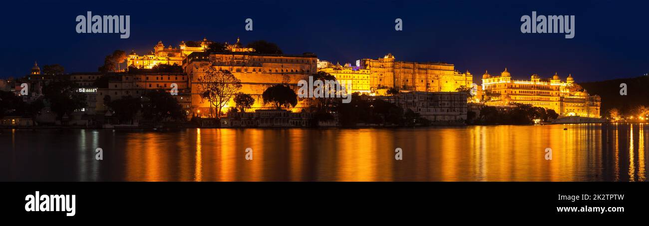 Palazzo di Città, Udaipur, Rajasth Foto Stock