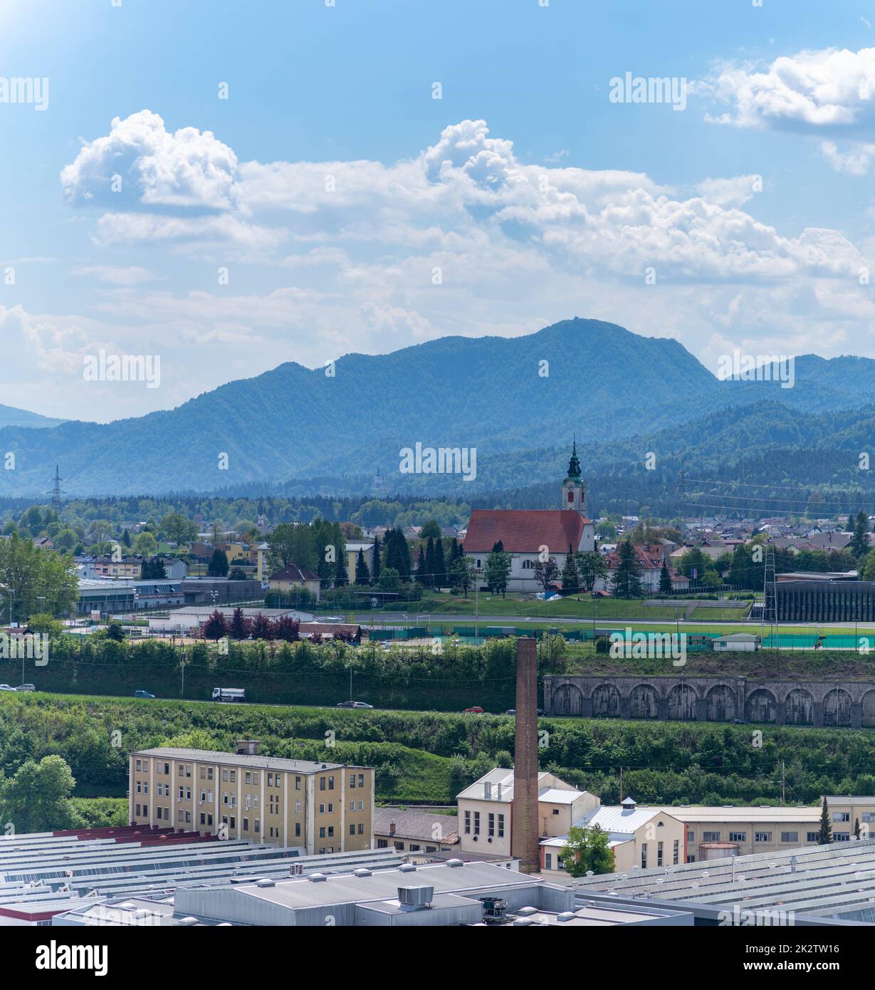 Kranj Sud e Chiesa di San Martina Foto Stock