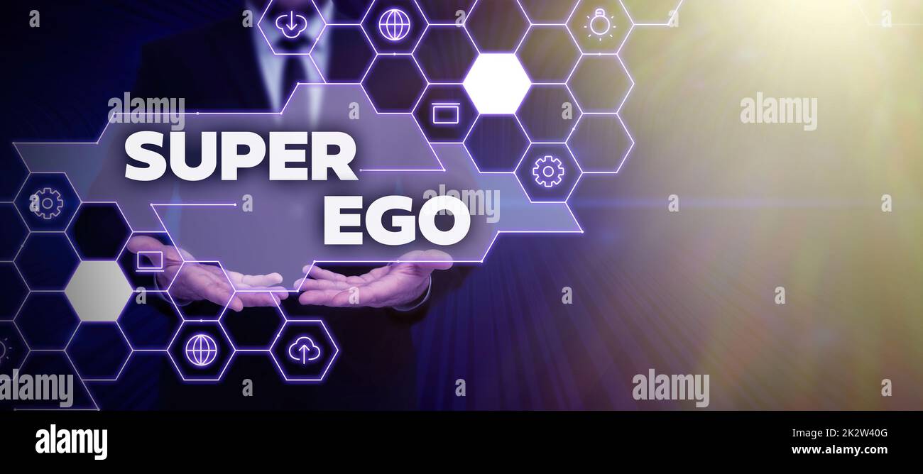 Didascalia di testo che presenta Super Ego. Business approccio l'io o di sé di qualsiasi persona che sta potenziando la sua intera anima colleghi Equitazione bicicletta rappresentando il lavoro di squadra di successo risoluzione dei problemi. Foto Stock