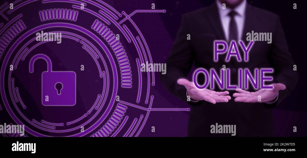 Segno di scrittura a mano paga in linea. Vetrina di affari acquistare prodotti o servizio utilizzando la carta di credito su qualsiasi sito web uomo d'affari in tuta tenendo aperta palma simboleggiare il successo del lavoro di squadra. Foto Stock