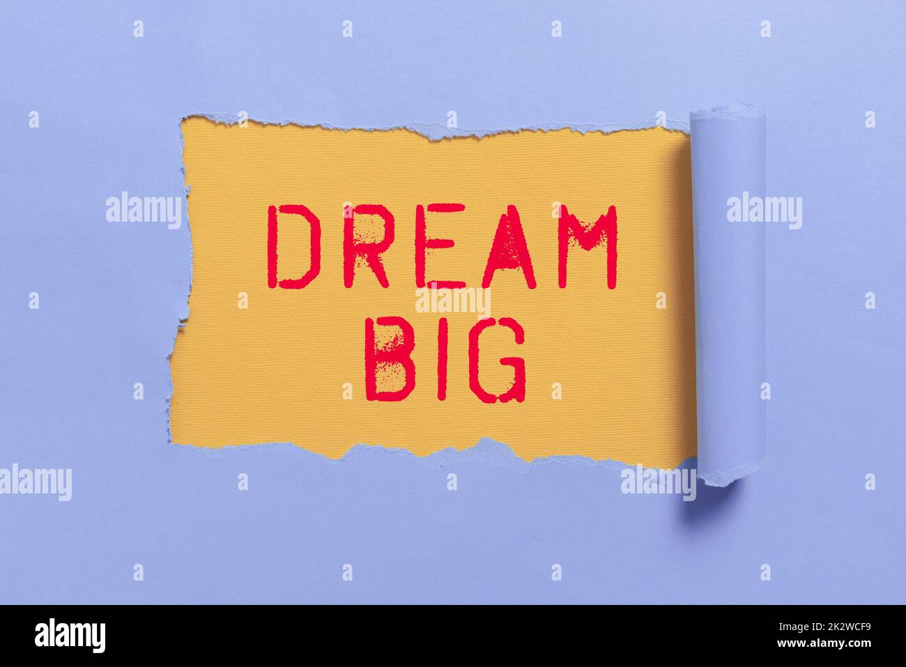 Scrittura testo Dream Big. Concetto che significa pensare a qualcosa di alto valore che si desidera raggiungere -47893 Foto Stock