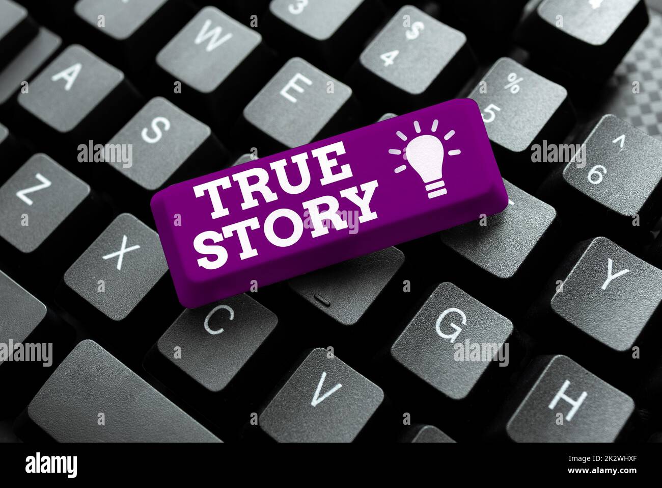 Testo della scrittura True Story. Business Approach le esperienze quotidiane di un individuo in tutta la sua vita -48934 Foto Stock