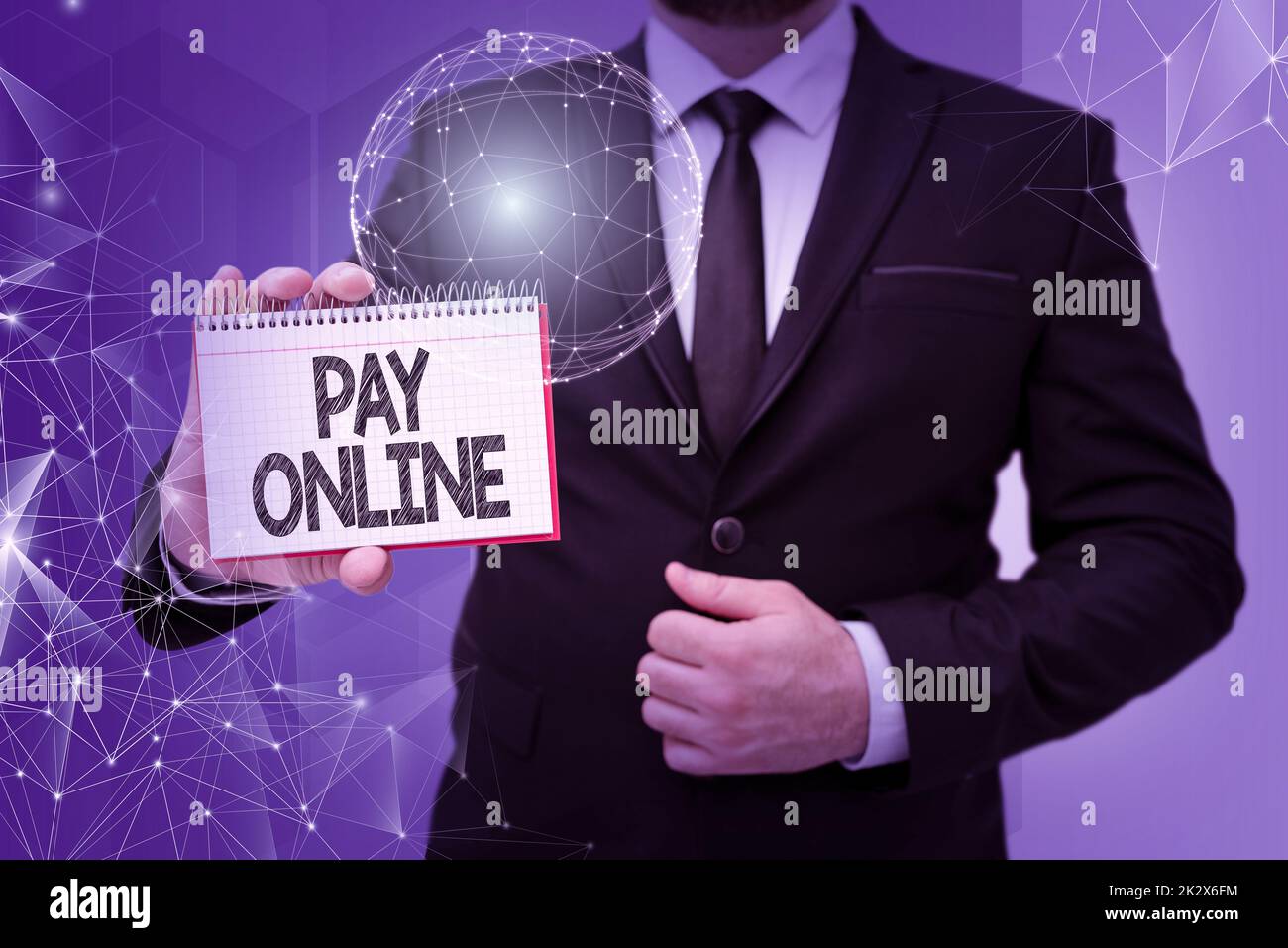 Testo che mostra Inspiration Pay Online. Concettuale foto acquistare prodotti o servizio utilizzando la carta di credito su qualsiasi sito web uomo d'affari in tuta tenere blocco note rappresenta globale innovativo pensiero. Foto Stock