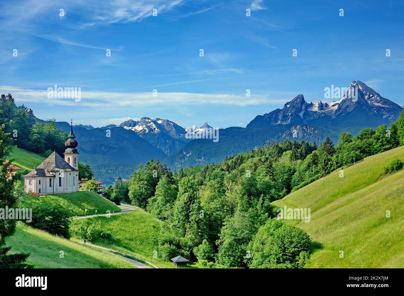Germania, Baviera, Landkreis Berchtesgaden, Berchtesgadener Alpen, Chiesa di pellegrinaggio di Maria Gern, montagne Hagen, montagne Steinernes Meer, Watchmann Massive Foto Stock