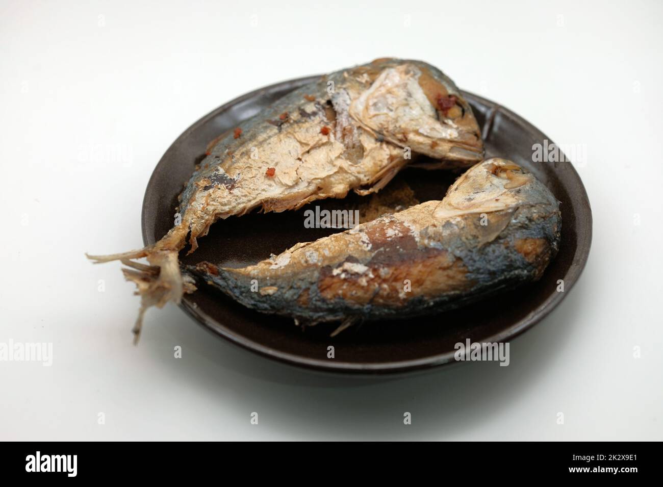 Pesce sgombro fritto e corposo o Platoo in nome tailandese, menu popolare IN CUCINA TAILANDESE Foto Stock