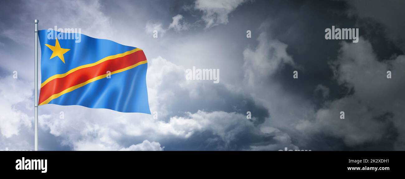 Bandiera della Repubblica democratica del Congo su un cielo nuvoloso Foto Stock