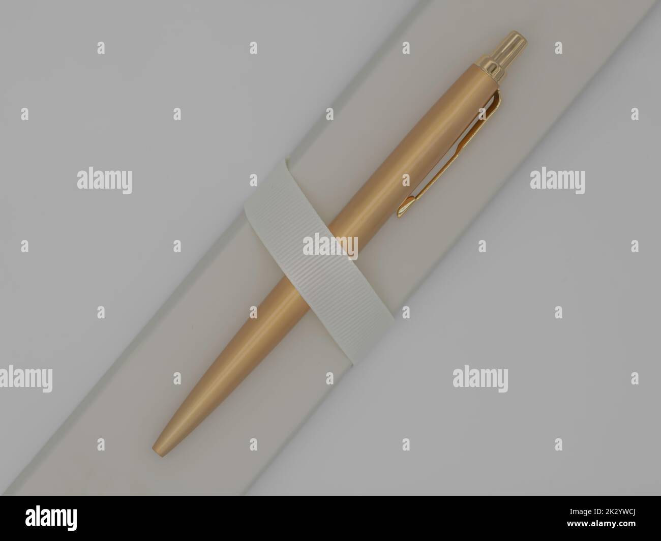 Penna a sfera Parker di alta qualità all'interno della confezione regalo Foto Stock